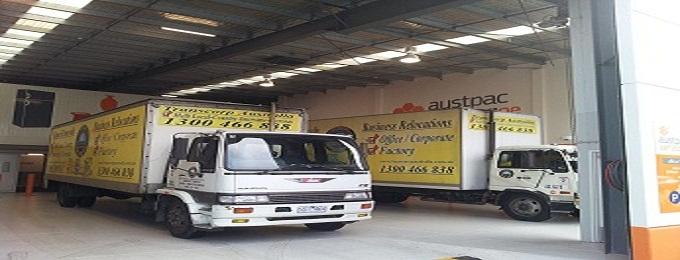 Self Storage Removal Truck Web Site Picture